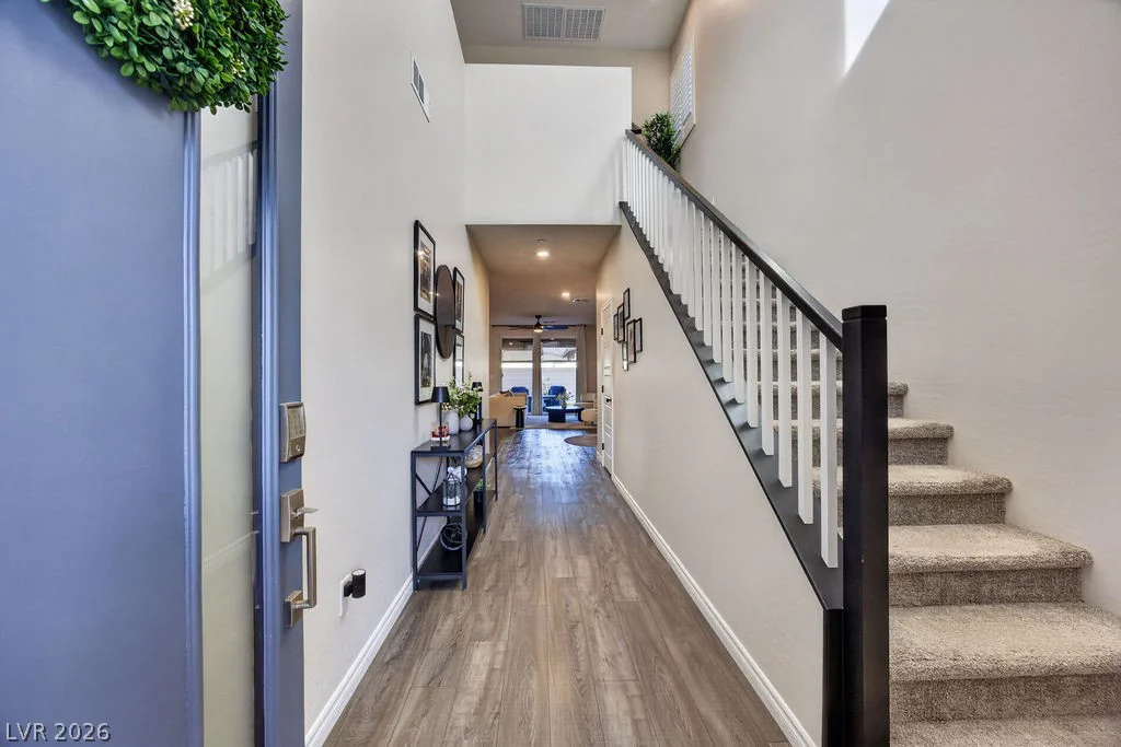 8854 Mountain Lion, Las Vegas, NV 89166