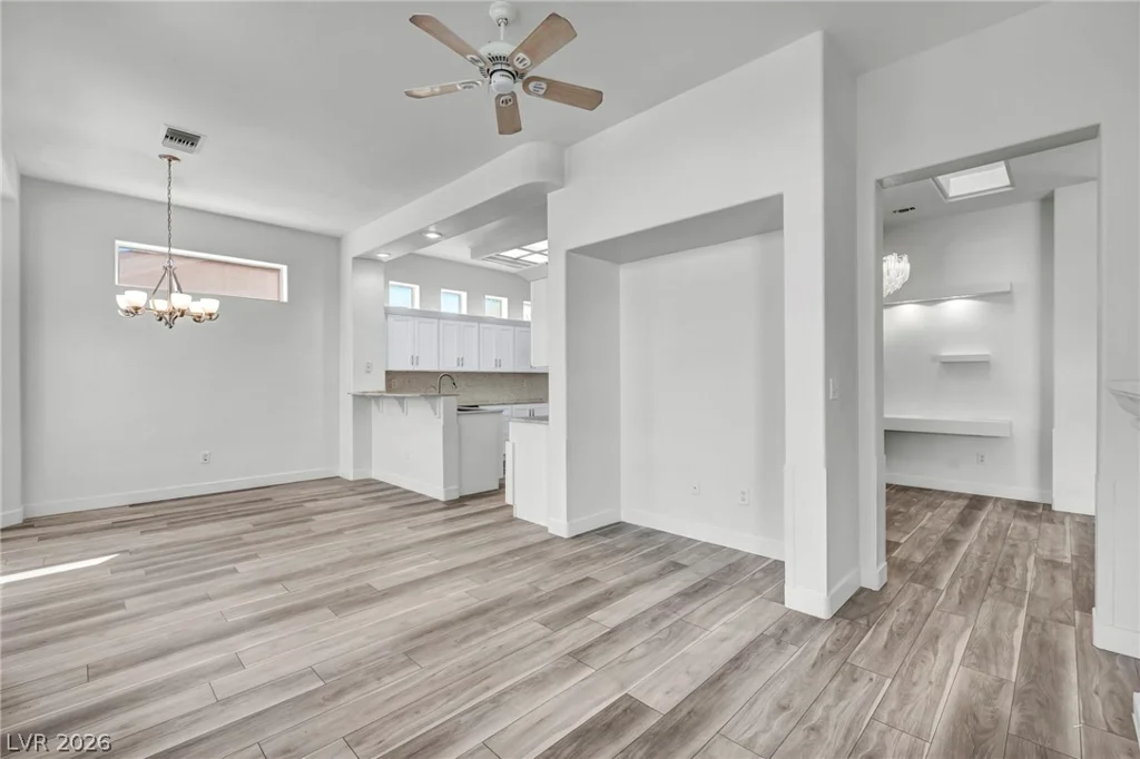 10144 Hunter Springs, Las Vegas, NV 89134