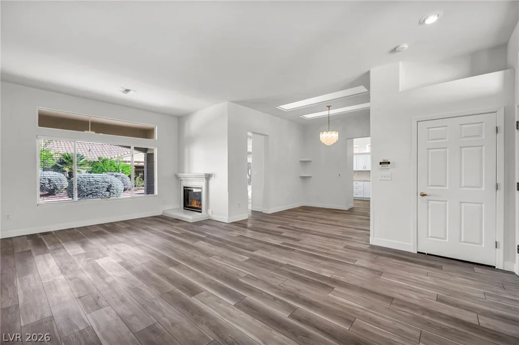 10144 Hunter Springs, Las Vegas, NV 89134