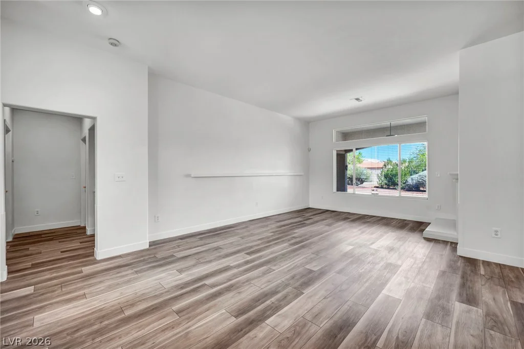 10144 Hunter Springs, Las Vegas, NV 89134