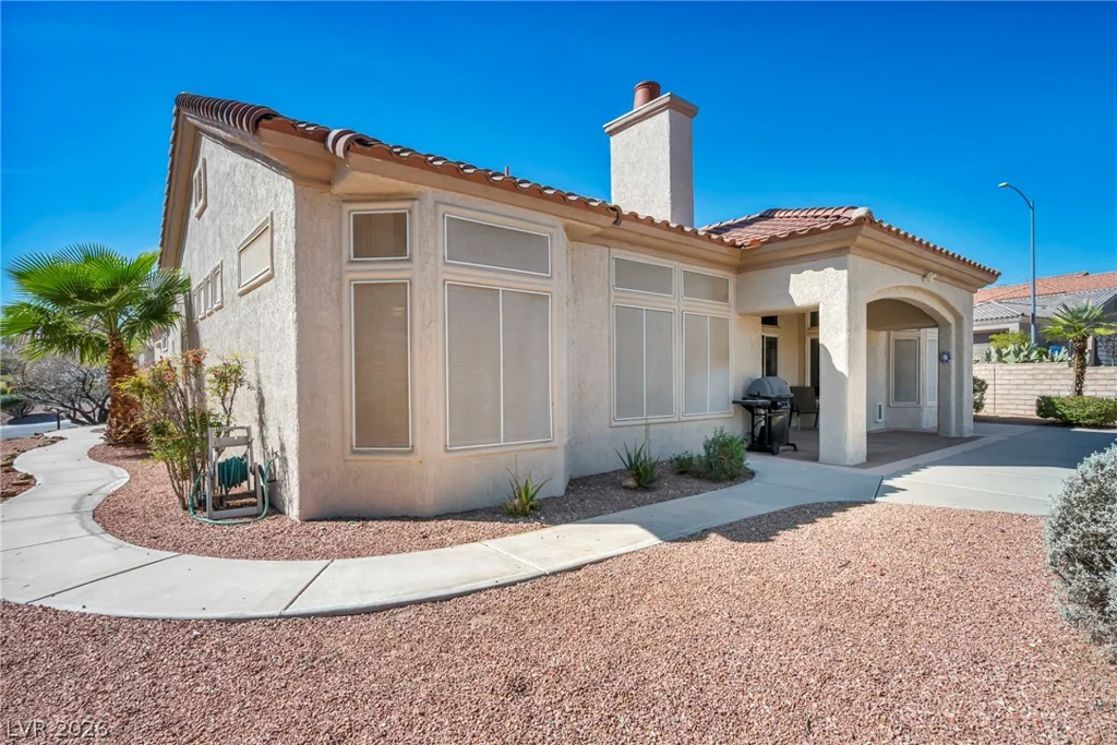 10144 Hunter Springs, Las Vegas, NV 89134