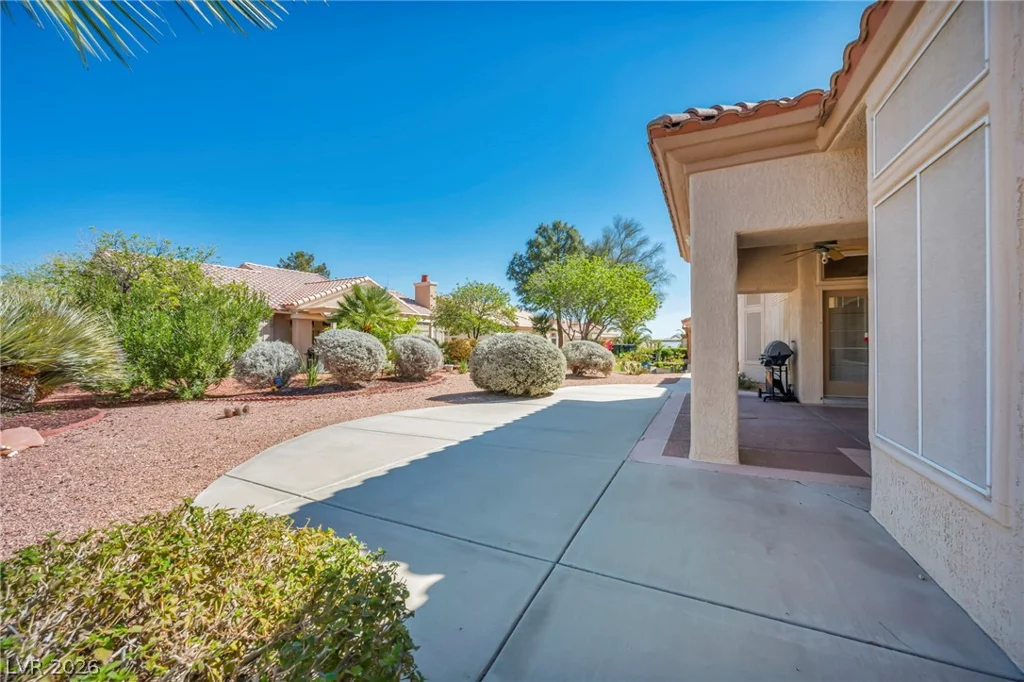 10144 Hunter Springs, Las Vegas, NV 89134