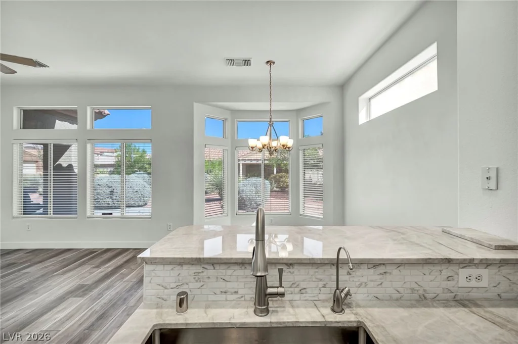 10144 Hunter Springs, Las Vegas, NV 89134