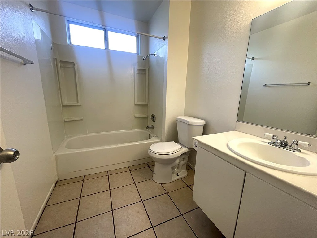 4200 Candleberry, Las Vegas, NV 89103