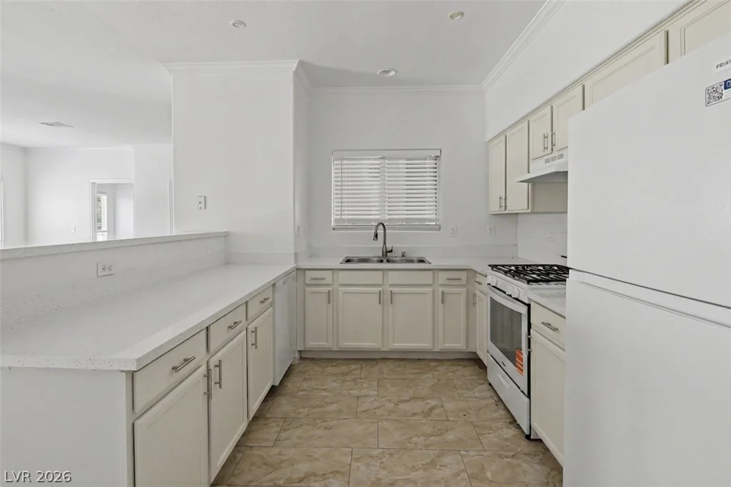 8725 Flamingo, Las Vegas, NV 89147
