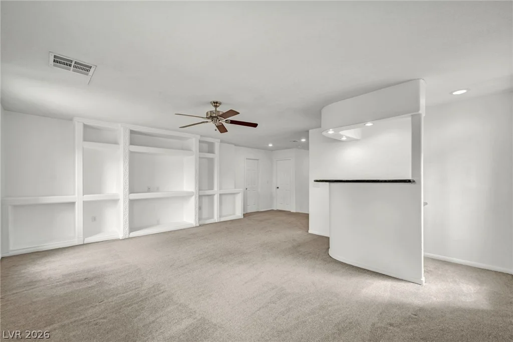2513 Cockatiel, North Las Vegas, NV 89084