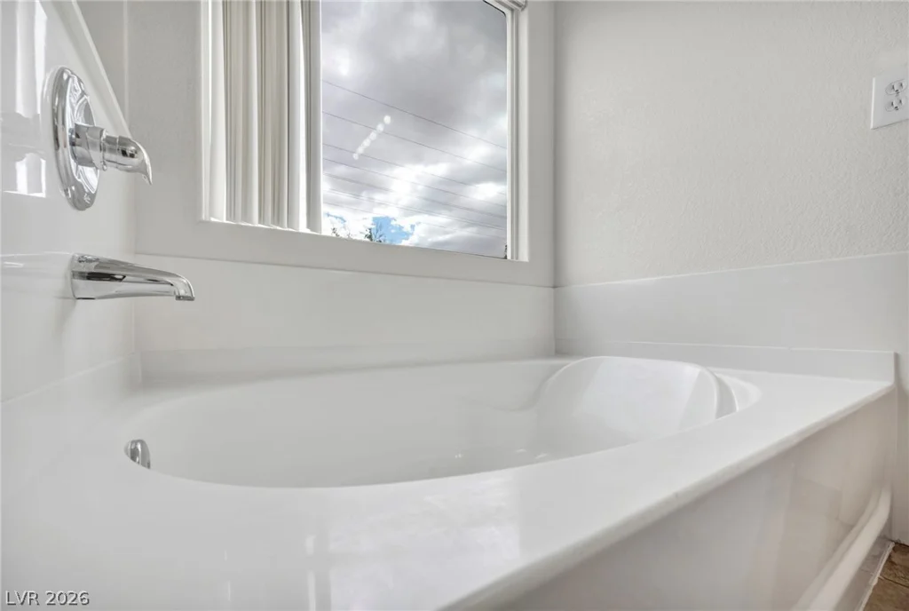 2513 Cockatiel, North Las Vegas, NV 89084