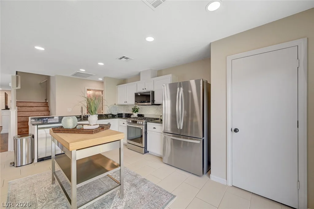 222 Willow Pond, Las Vegas, NV 89148