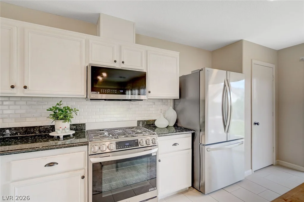 222 Willow Pond, Las Vegas, NV 89148