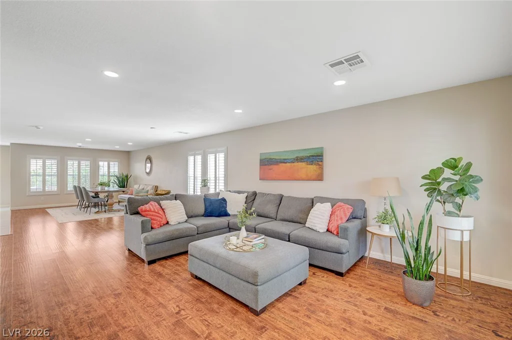 222 Willow Pond, Las Vegas, NV 89148