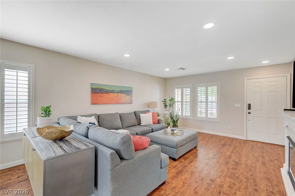 222 Willow Pond, Las Vegas, NV 89148