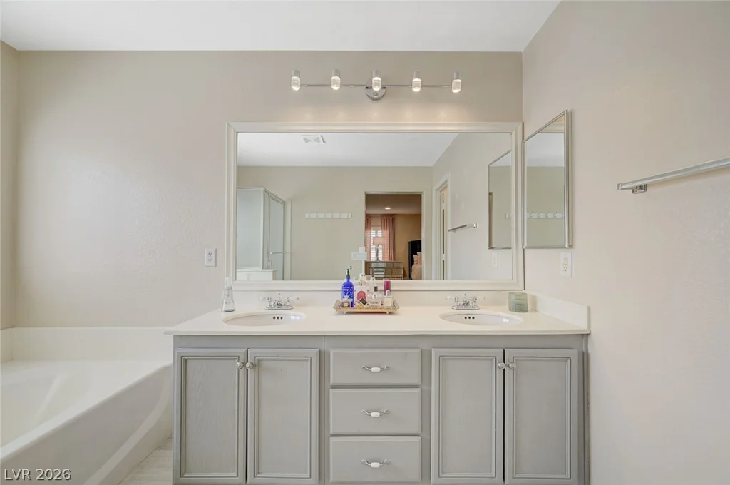 222 Willow Pond, Las Vegas, NV 89148