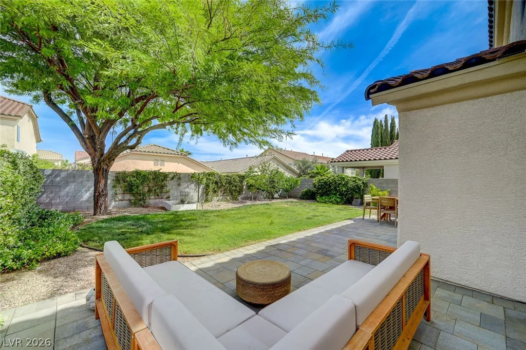 222 Willow Pond, Las Vegas, NV 89148