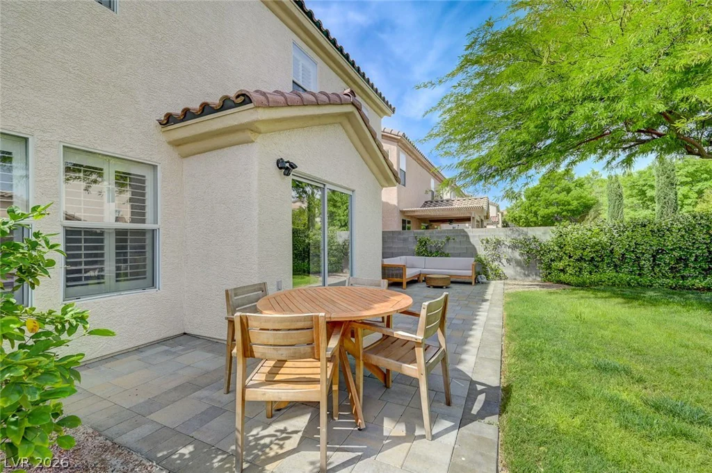 222 Willow Pond, Las Vegas, NV 89148
