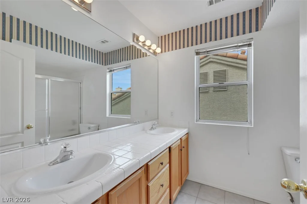 9424 Rolling Ridge, Las Vegas, NV 89134