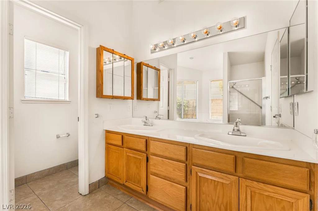 1500 Cutler, Las Vegas, NV 89117