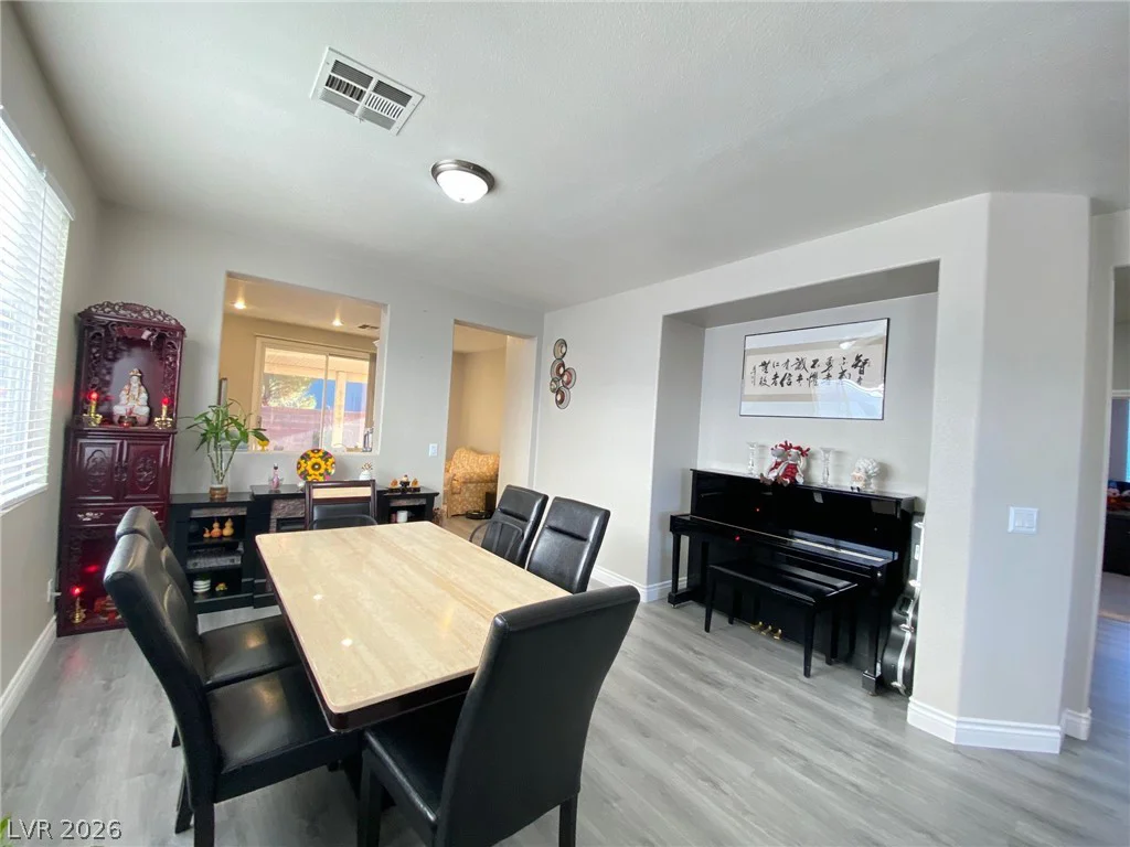 9845 BROOK CANYON, Las Vegas, NV 89147