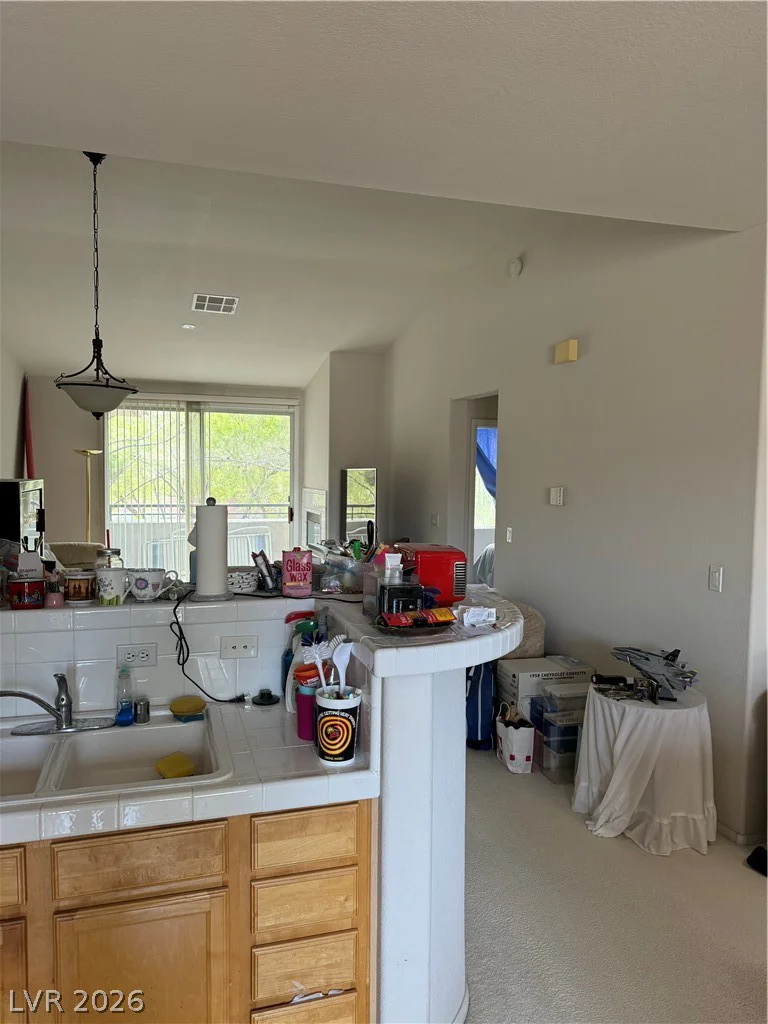 656 Peachy Canyon, Las Vegas, NV 89144