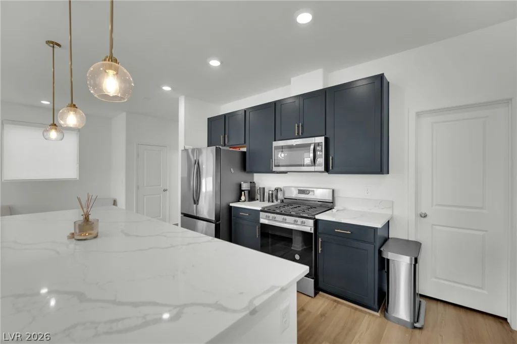 10327 Dallington, Las Vegas, NV 89141