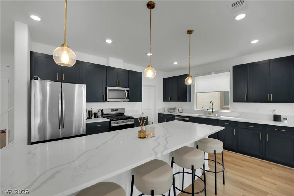 10327 Dallington, Las Vegas, NV 89141