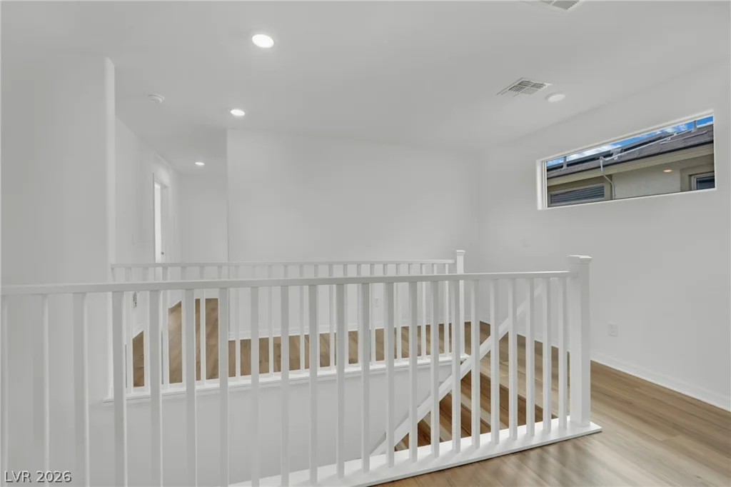 10327 Dallington, Las Vegas, NV 89141