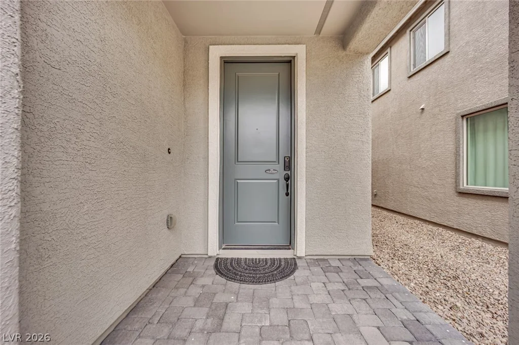 10327 Dallington, Las Vegas, NV 89141