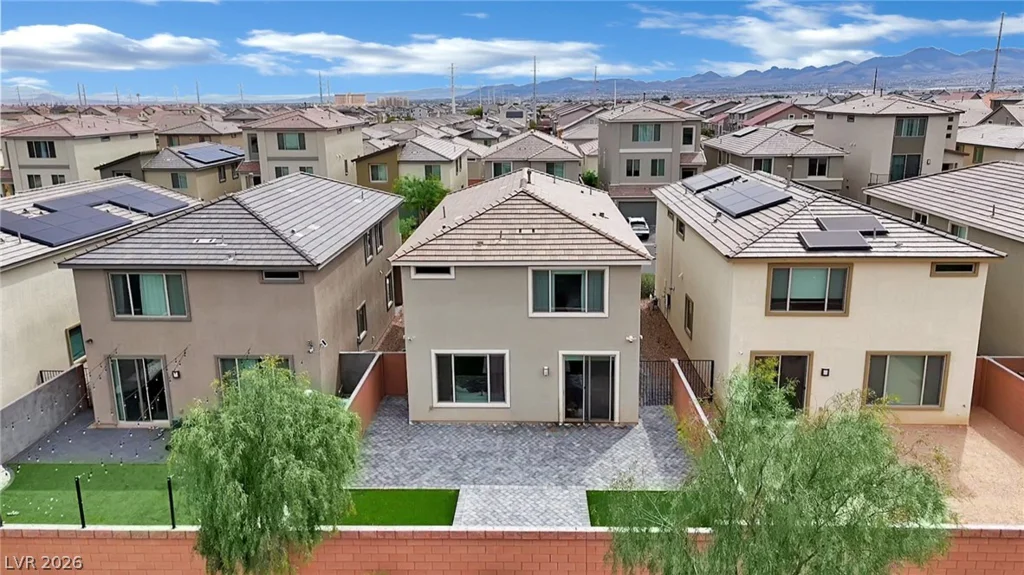 10327 Dallington, Las Vegas, NV 89141