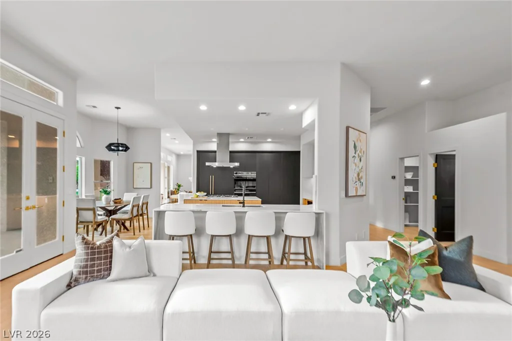 3235 CLIFF SIELER, Las Vegas, NV 89117