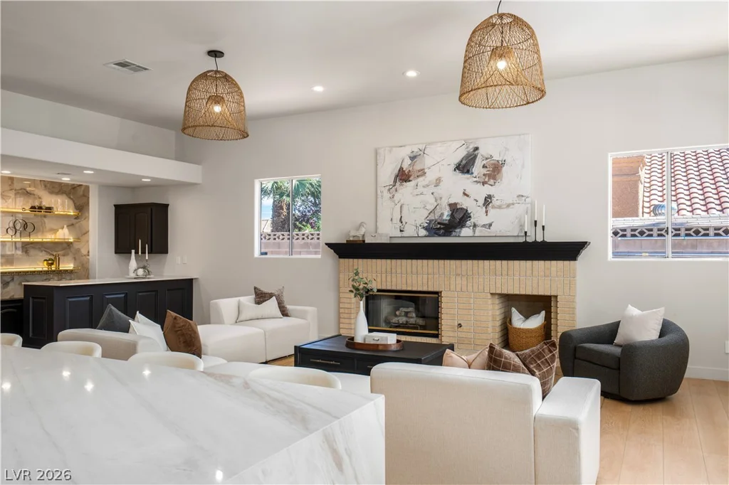 3235 CLIFF SIELER, Las Vegas, NV 89117