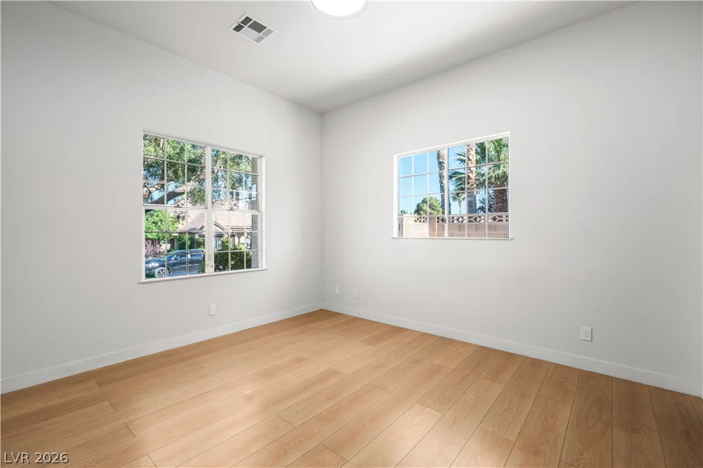 3235 CLIFF SIELER, Las Vegas, NV 89117