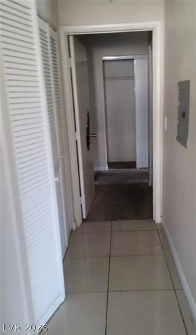 5750 Hacienda, Las Vegas, NV 89122