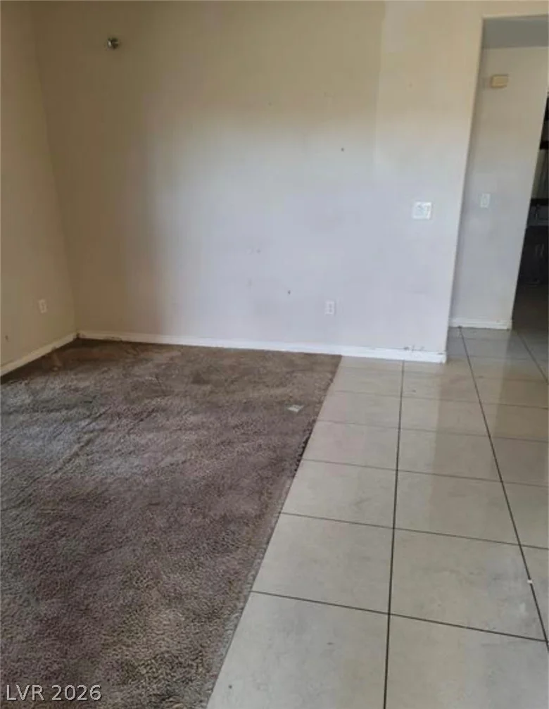 5750 Hacienda, Las Vegas, NV 89122