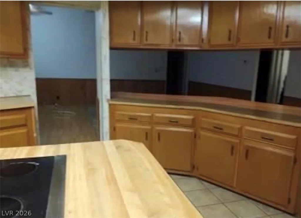 591 Lake Superior, Boulder City, NV 89005