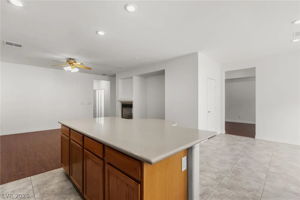 9123 Weeping Hollow, Las Vegas, NV 89178