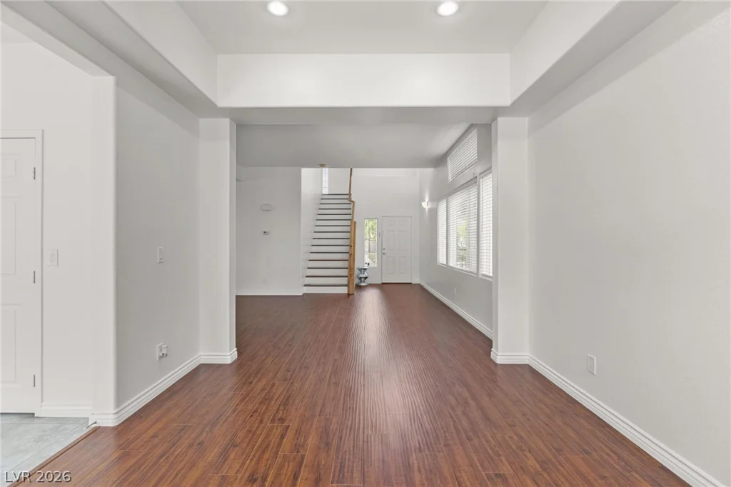 9123 Weeping Hollow, Las Vegas, NV 89178