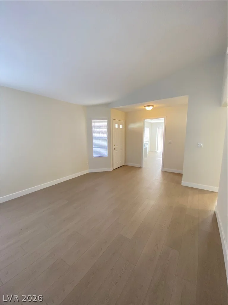 7547 kalmalii av, Las Vegas, NV 89147
