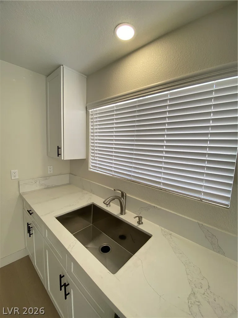 7547 kalmalii av, Las Vegas, NV 89147