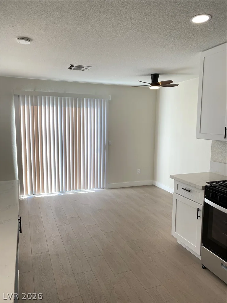 7547 kalmalii av, Las Vegas, NV 89147