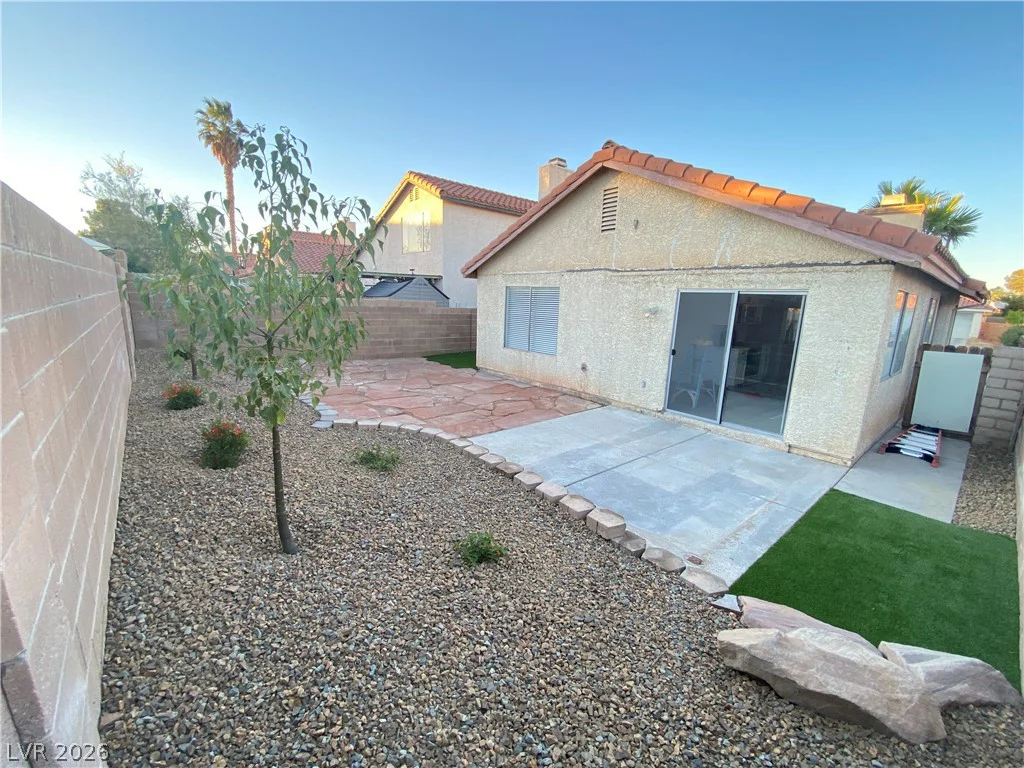 7547 kalmalii av, Las Vegas, NV 89147