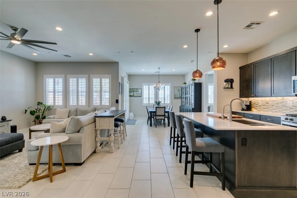 9028 Skye Treeline, Las Vegas, NV 89166