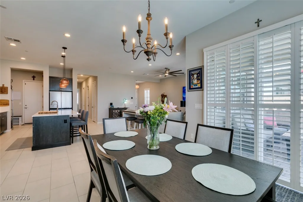 9028 Skye Treeline, Las Vegas, NV 89166