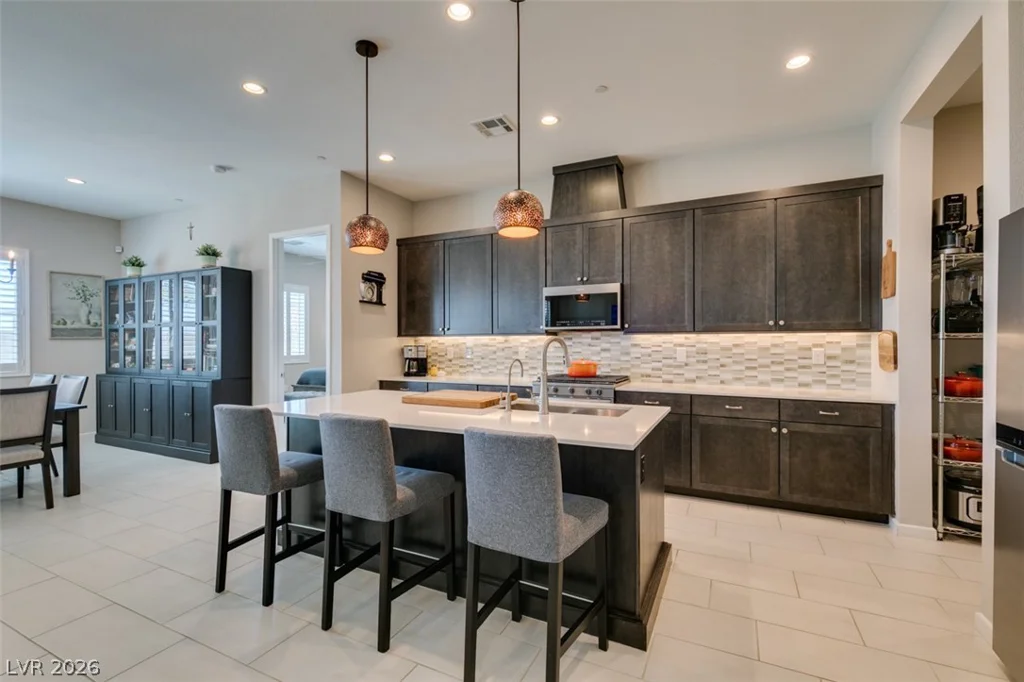 9028 Skye Treeline, Las Vegas, NV 89166