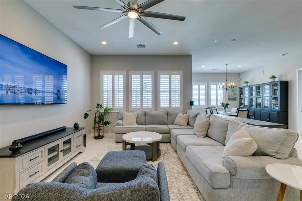 9028 Skye Treeline, Las Vegas, NV 89166