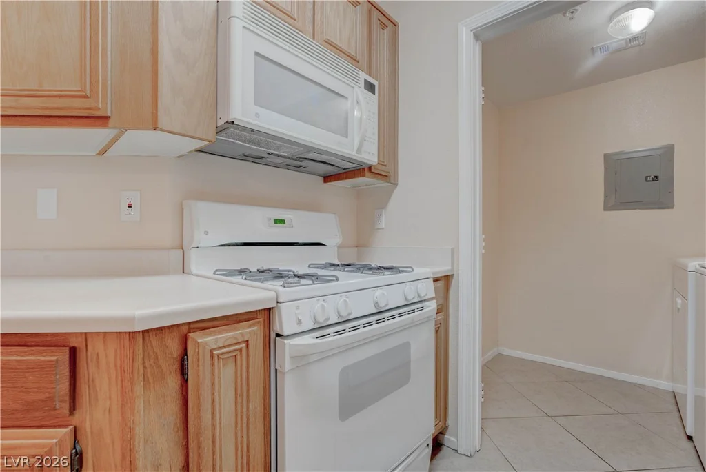 7151 Durango, Las Vegas, NV 89113