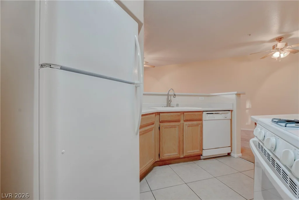 7151 Durango, Las Vegas, NV 89113
