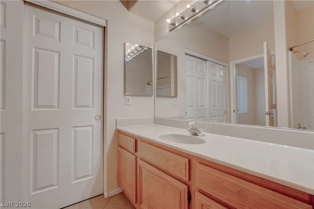 7151 Durango, Las Vegas, NV 89113