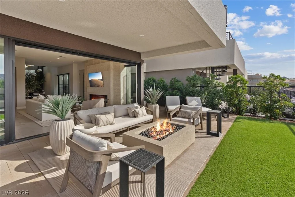 40 Heron Harbour, Henderson, NV 89011