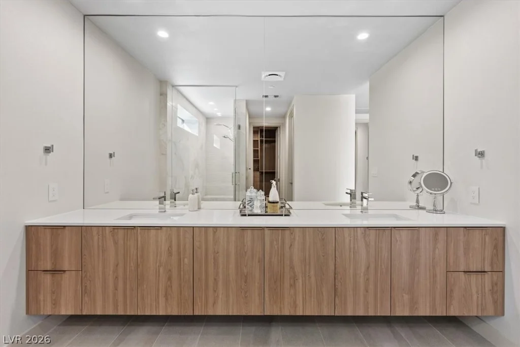 40 Heron Harbour, Henderson, NV 89011