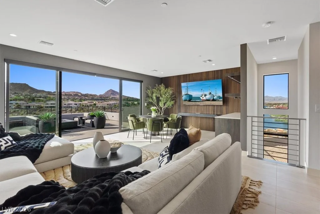40 Heron Harbour, Henderson, NV 89011