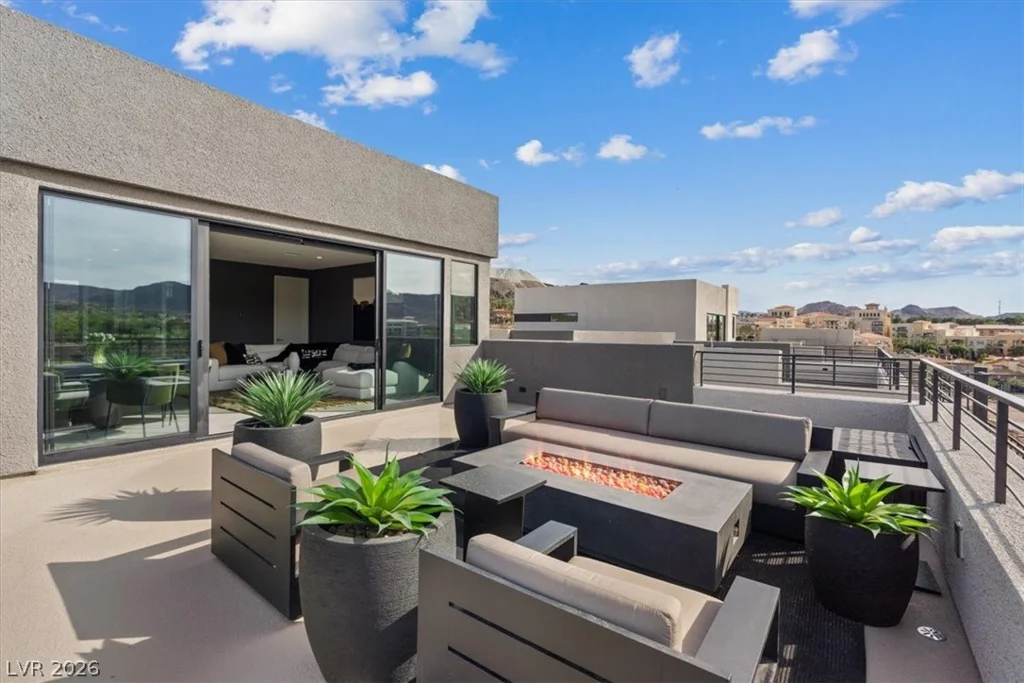 40 Heron Harbour, Henderson, NV 89011